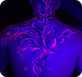 Body painting lumiere uv Si Si La paillette 